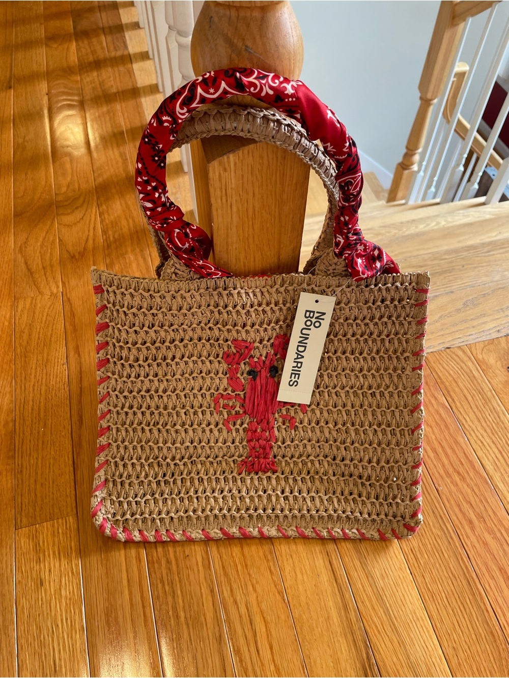 NWT No Boundaries Tan Straw Tote with Red Accents Lobster 🦞